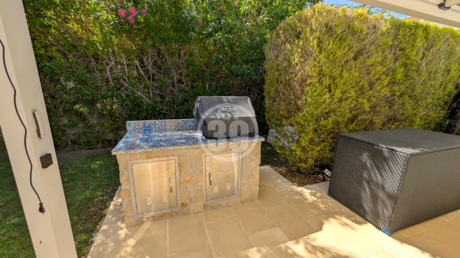Moradia T3 para Venda em Albufeira e Olhos de Água Foto 15