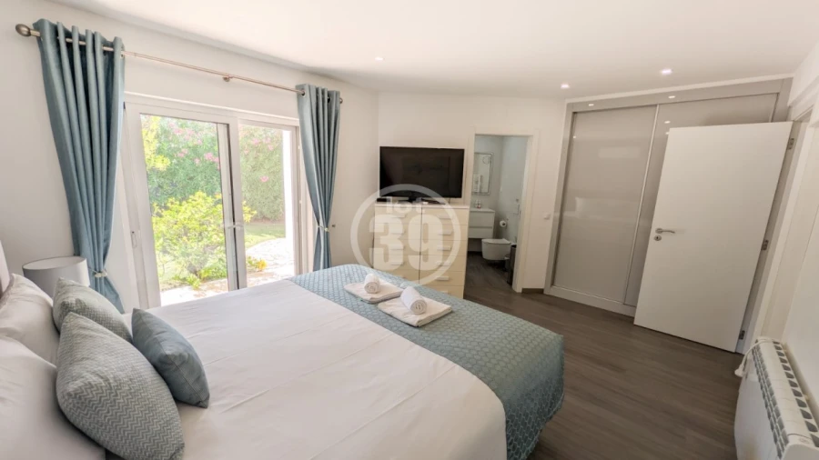Moradia T3 para Venda em Albufeira e Olhos de Água Foto 29