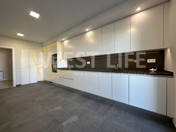Apartamento T3 para Venda em A dos Cunhados e Maceira