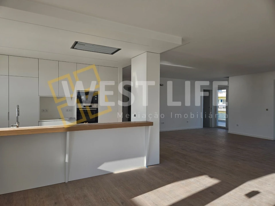 Apartamento T3 para Venda em Ericeira Foto 4