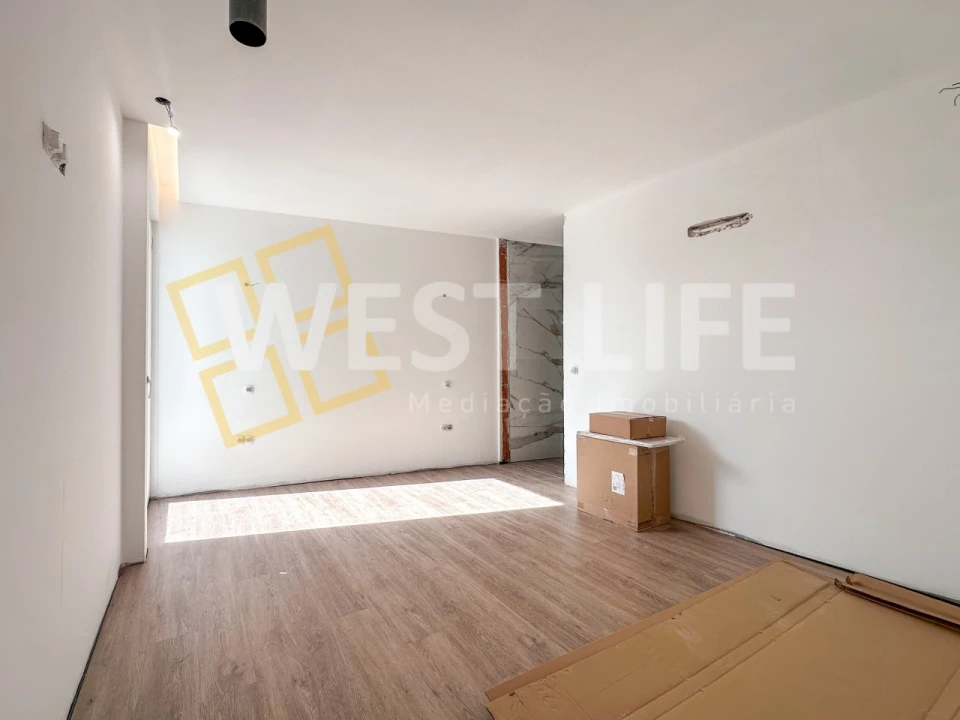 Apartamento T3 para Venda em Lourinhã e Atalaia Foto 11