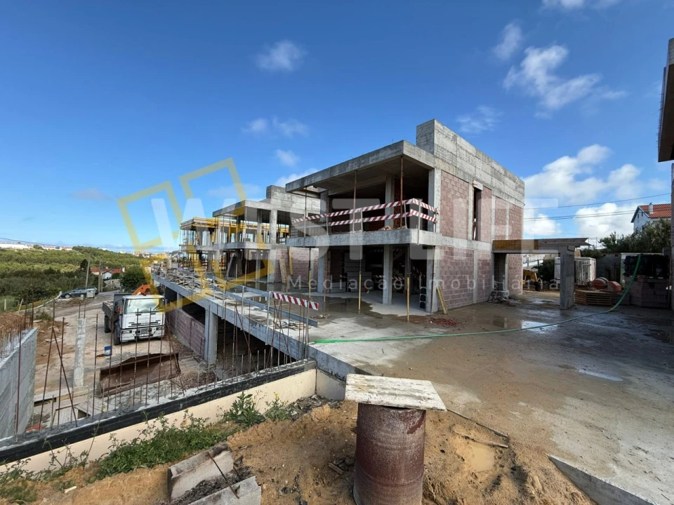 Moradia T3 para Venda em Ericeira Foto 1