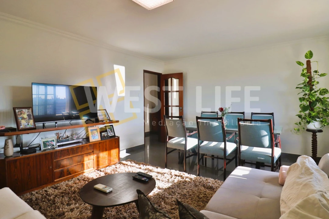 Apartamento T2 para Venda em Marvila Foto 2