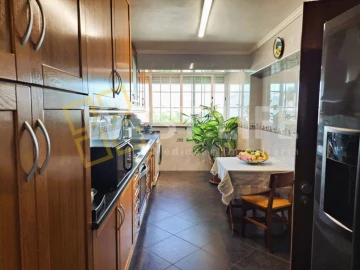 Apartamento T2 para Venda em Marvila