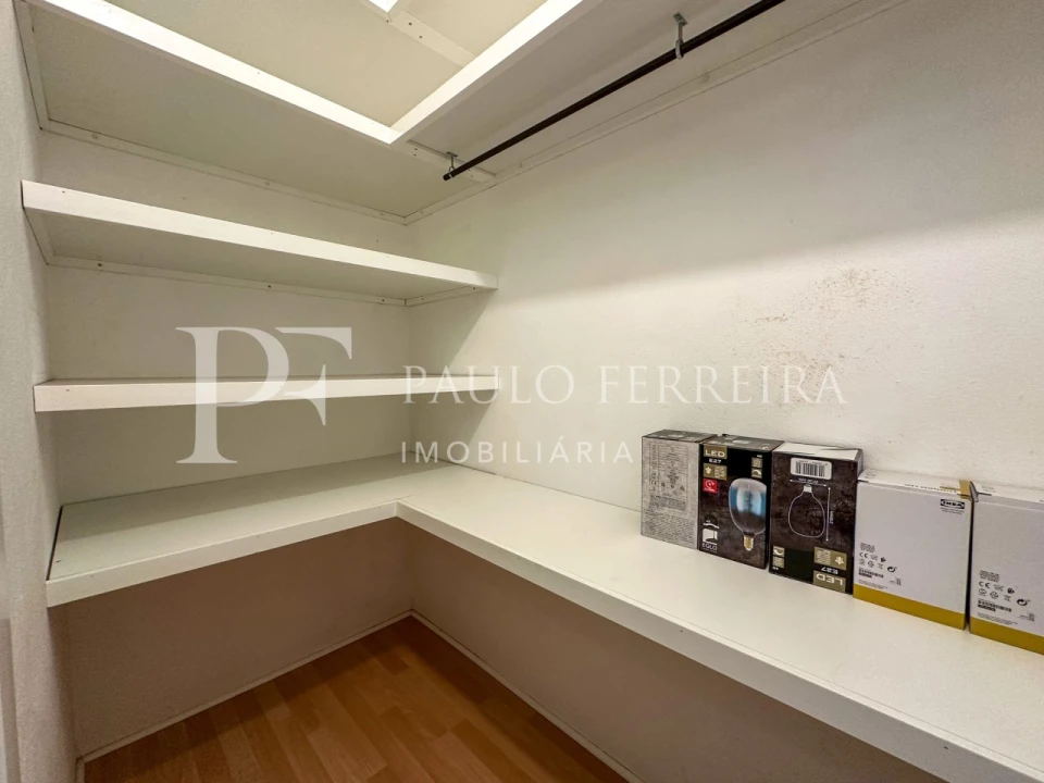 Quarto para Arrendamento em Vila Nova de Famalicão e Calendário Foto 10