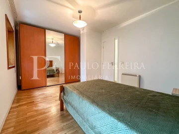 Quarto para Arrendamento em Vila Nova de Famalicão e Calendário