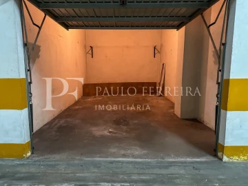 Garagem para Arrendamento em Vila Nova de Famalicão e Calendário