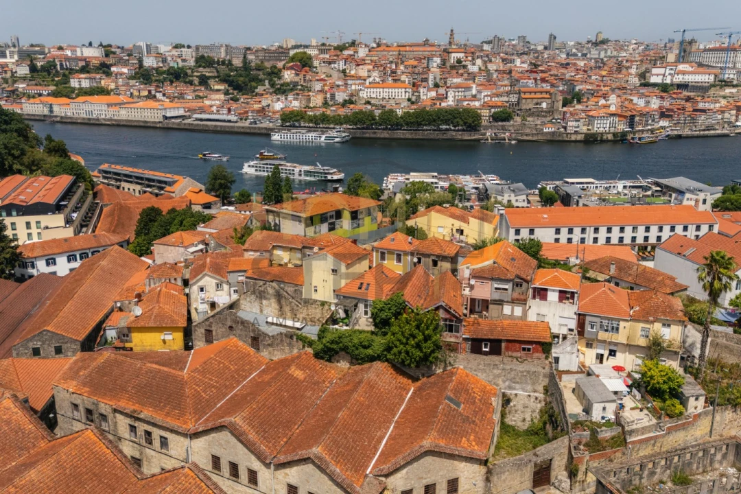 Moradia T2 para Venda em Santa Marinha e São Pedro da Afurada Foto 15