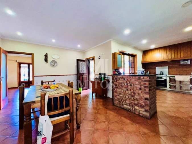 Moradia T4 para Venda em Santa Marta de Portuzelo Foto 6