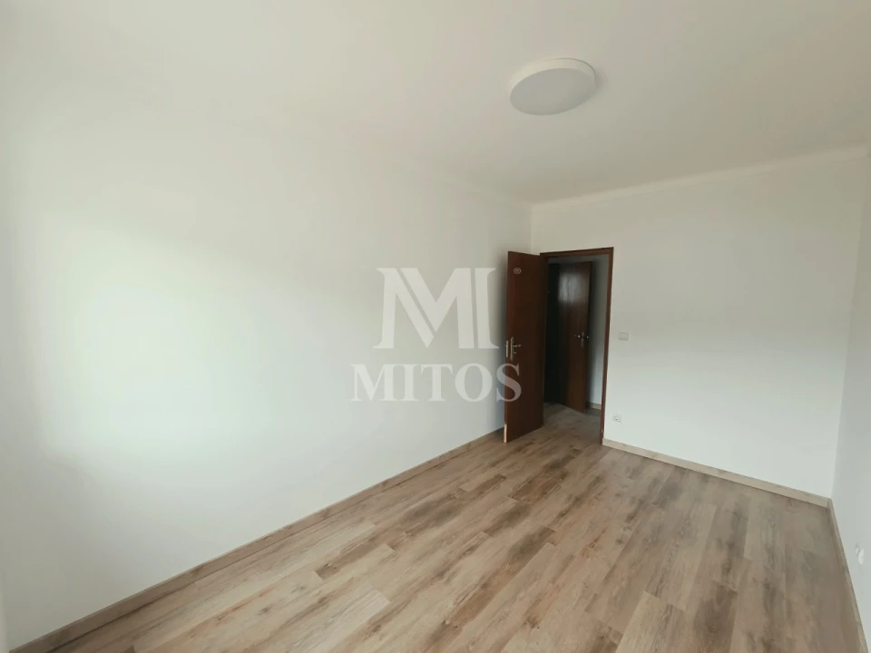 Apartamento T3 para Venda em Darque Foto 10