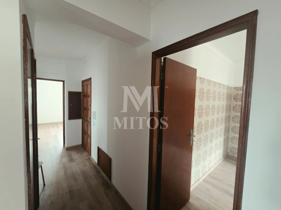 Apartamento T3 para Venda em Darque Foto 7
