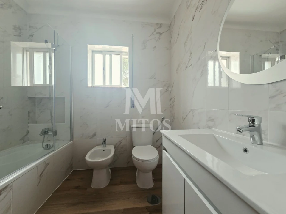 Apartamento T3 para Venda em Darque Foto 11