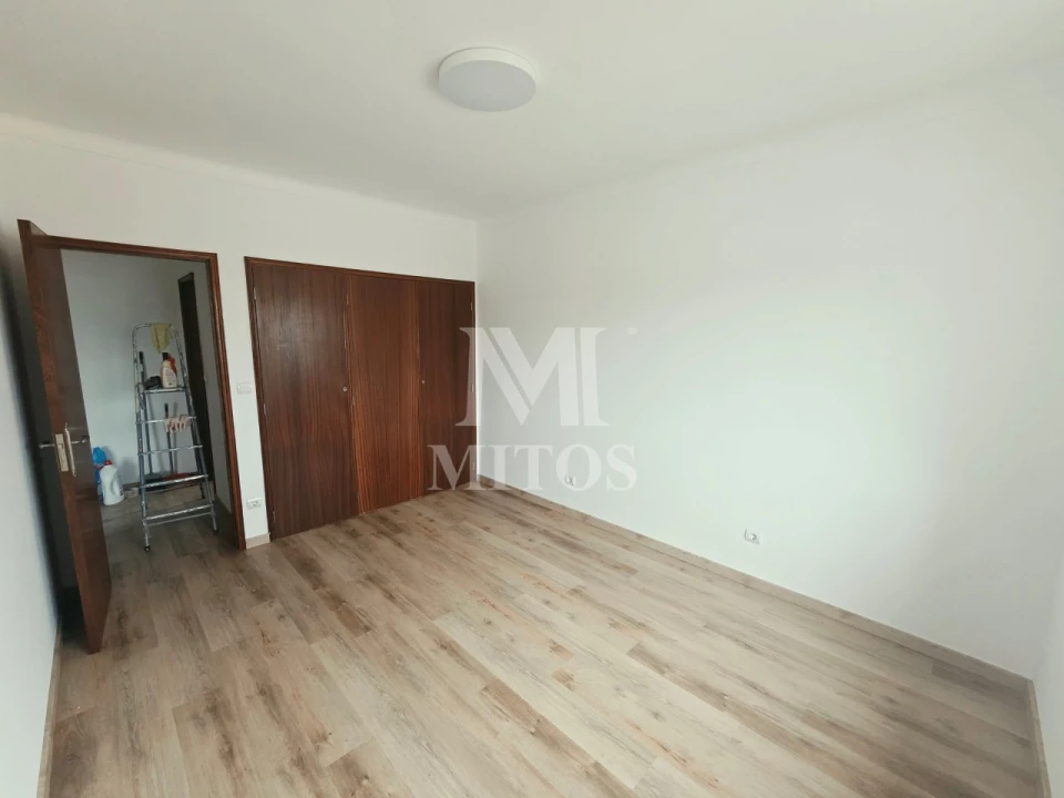 Apartamento T3 para Venda em Darque Foto 15