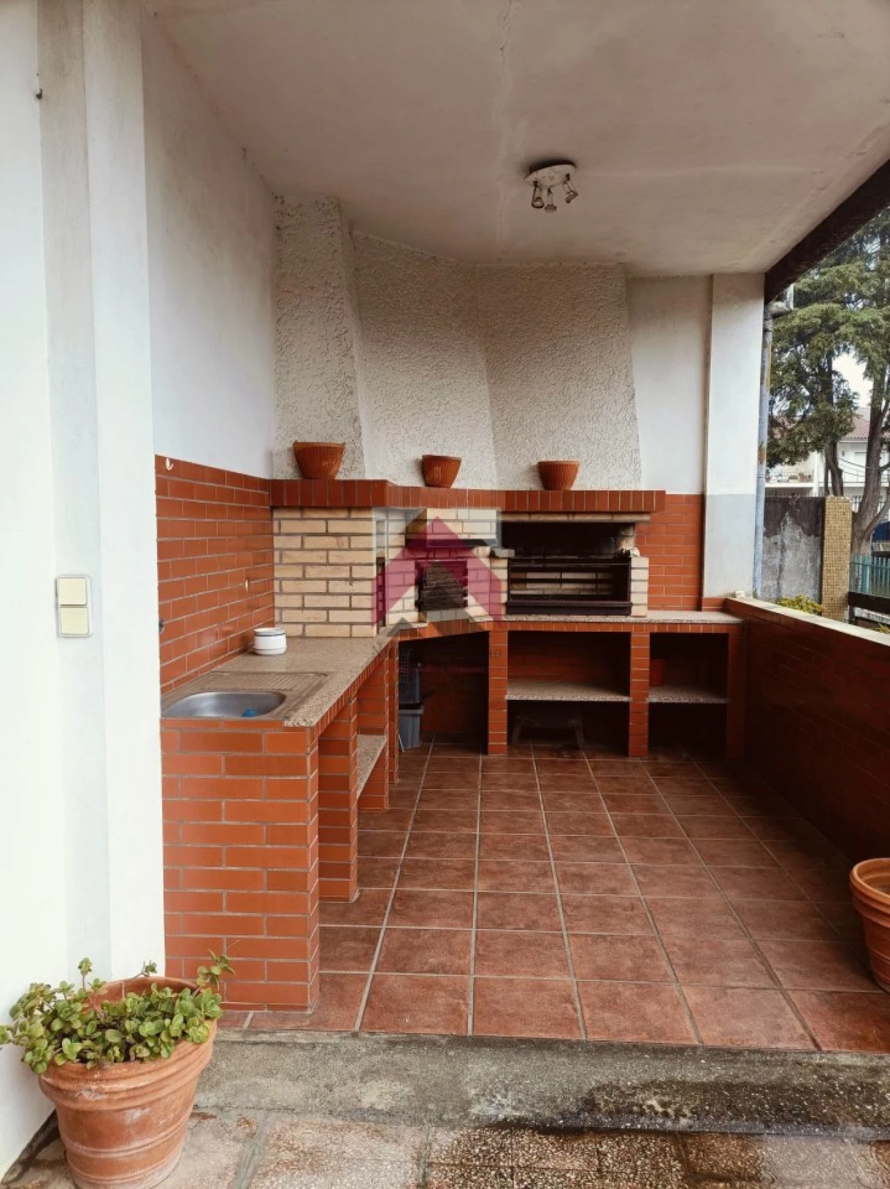 Moradia T7 para Venda em São João da Madeira Foto 2