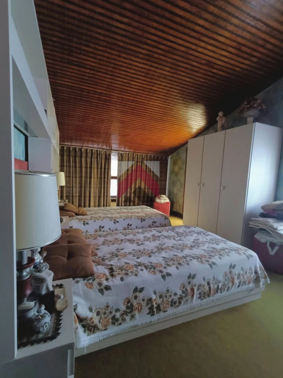 Moradia T7 para Venda em São João da Madeira Foto 12