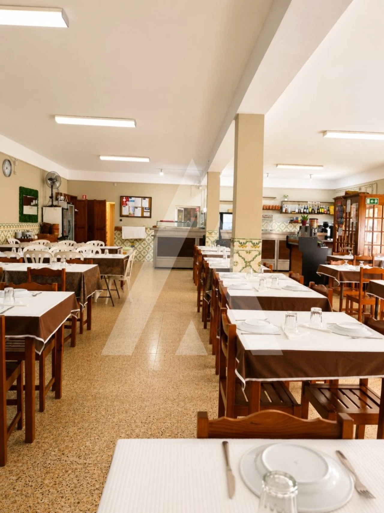 Loja para Arrendamento em Ceira Foto 1