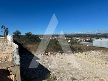 Terreno para Venda em Nossa Senhora das Misericordias