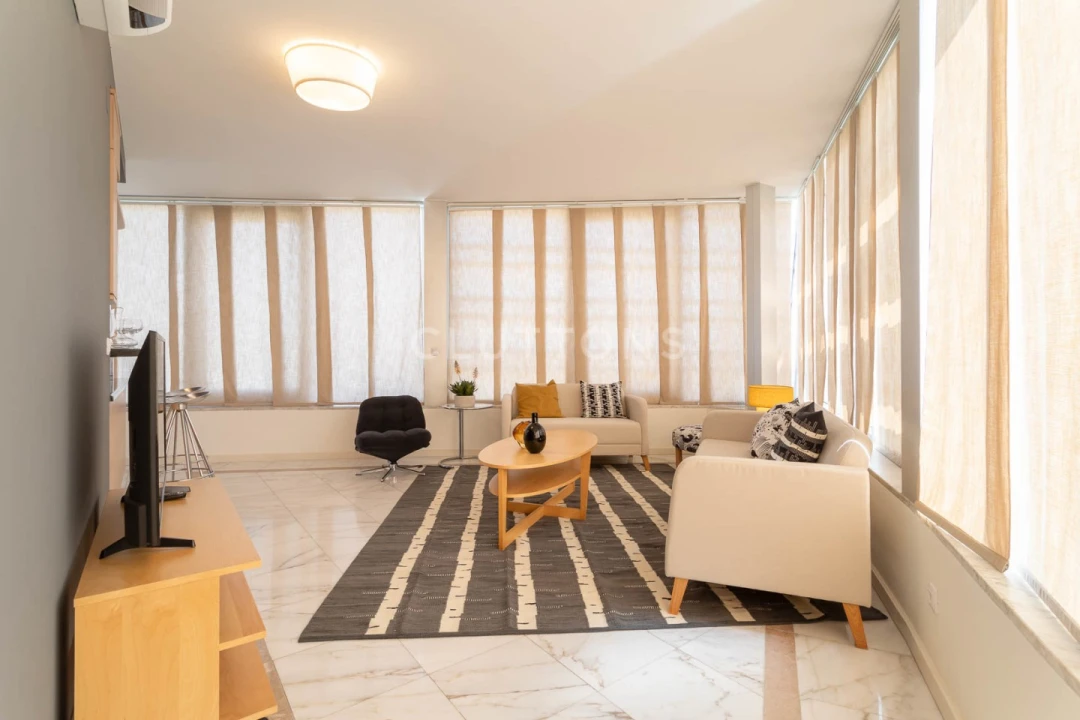Apartamento T1 para Venda em Campolide Foto 14