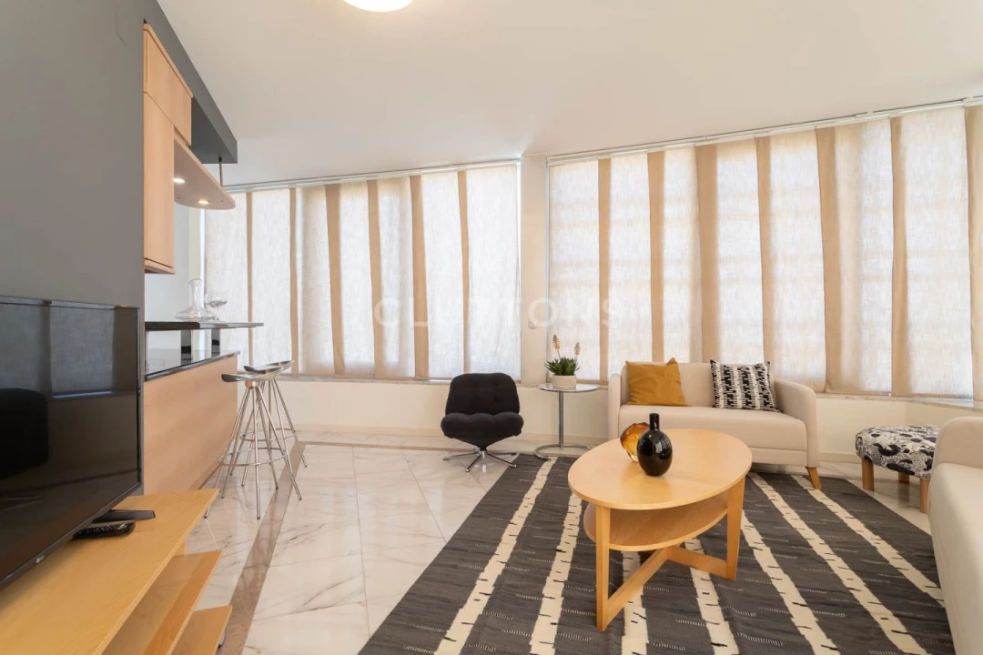 Apartamento T1 para Venda em Campolide Foto 16