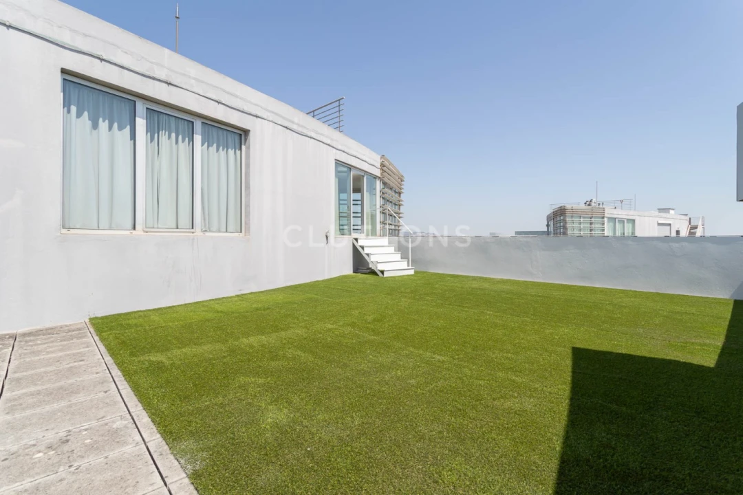 Apartamento T1 para Venda em Campolide Foto 36