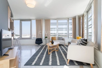 Apartamento T1 para Venda em Campolide