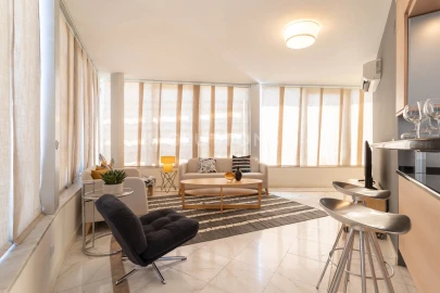 Apartamento T1 para Venda em Campolide