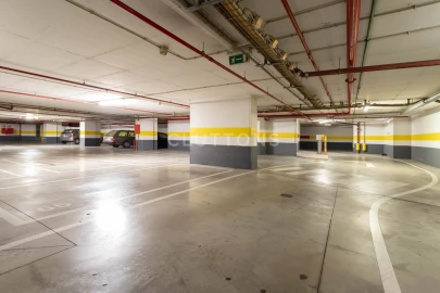 Apartamento T1 para Venda em Campolide