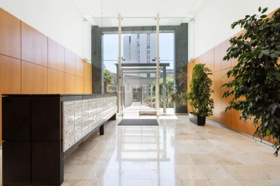 Apartamento T1 para Venda em Campolide