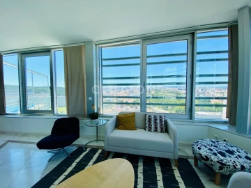 Apartamento T1 para Venda em Campolide