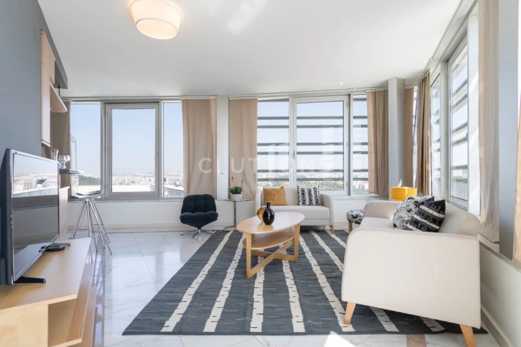 Apartamento T1 para Venda em Campolide Foto 10