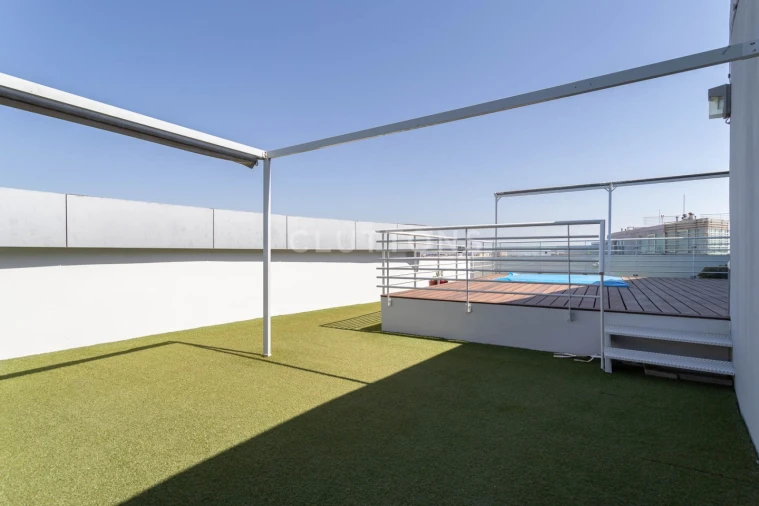 Apartamento T1 para Venda em Campolide Foto 35