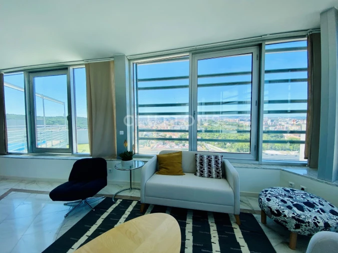 Apartamento T1 para Venda em Campolide Foto 12