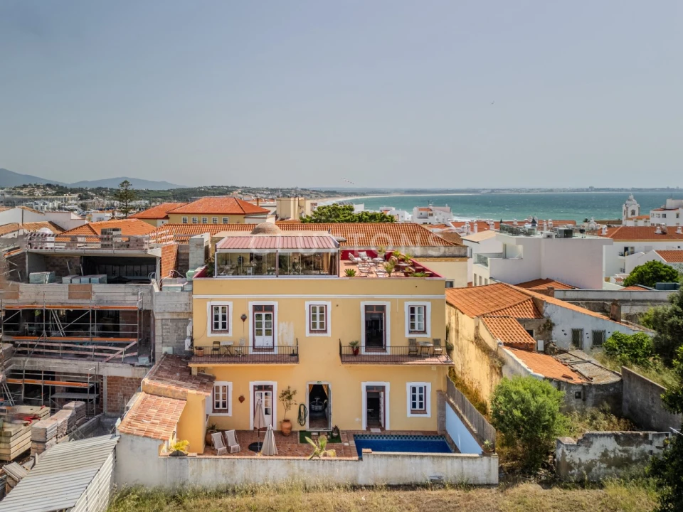 Negócio para Venda em Lagos (São Sebastião e Santa Maria) Foto 1