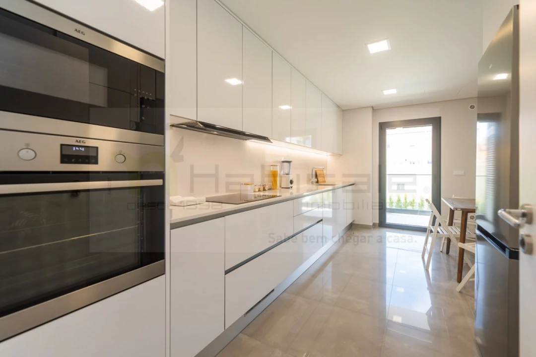 Apartamento T2 para Venda em Malveira e São Miguel de Alcainça Foto 7