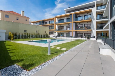 Apartamento T2 para Venda em Malveira e São Miguel de Alcainça