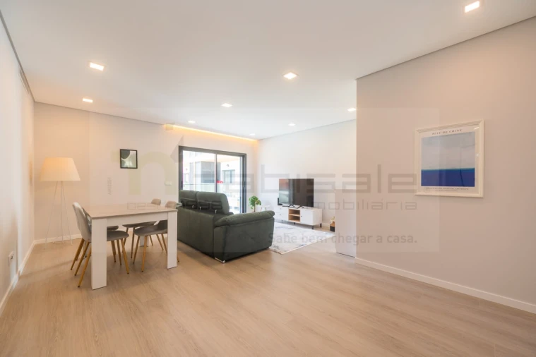 Apartamento T2 para Venda em Malveira e São Miguel de Alcainça Foto 13