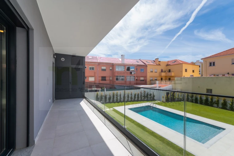 Apartamento T2 para Venda em Malveira e São Miguel de Alcainça Foto 14