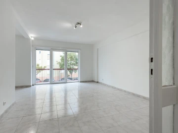 Apartamento T4 para Venda em Tavarede