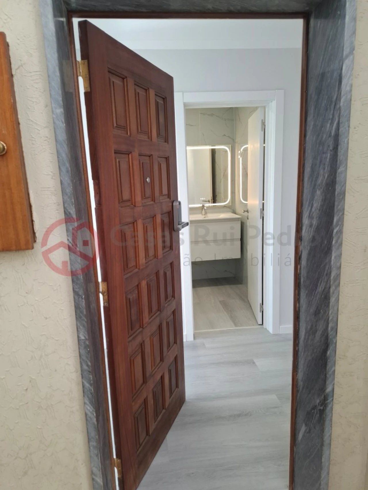 Apartamento T4 para Venda em Amora Foto 20