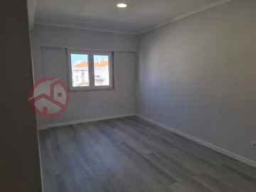 Apartamento T4 para Venda em Amora