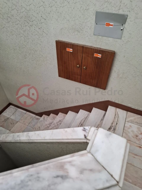 Apartamento T4 para Venda em Amora