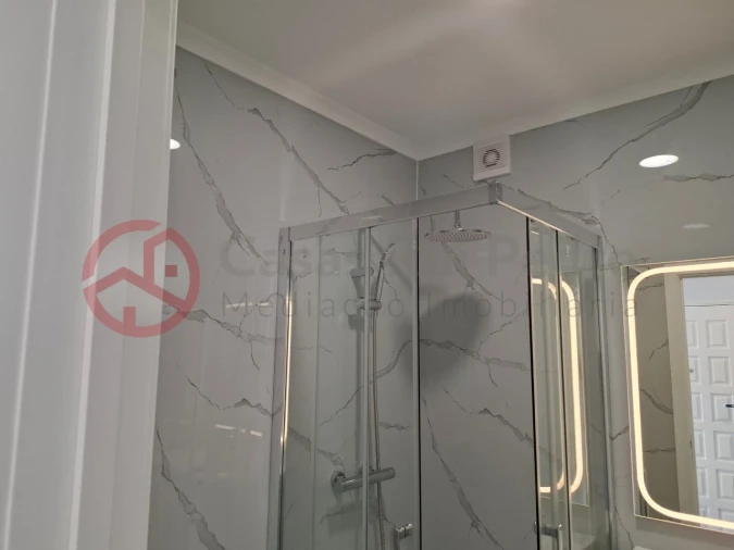 Apartamento T4 para Venda em Amora Foto 23
