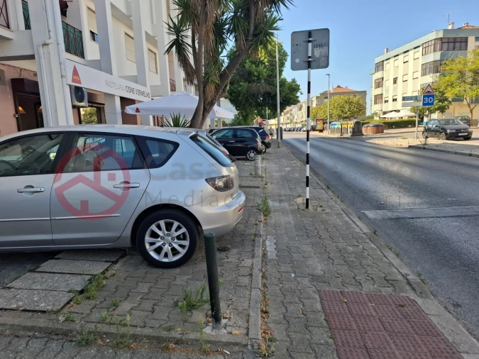 Apartamento T4 para Venda em Amora Foto 37