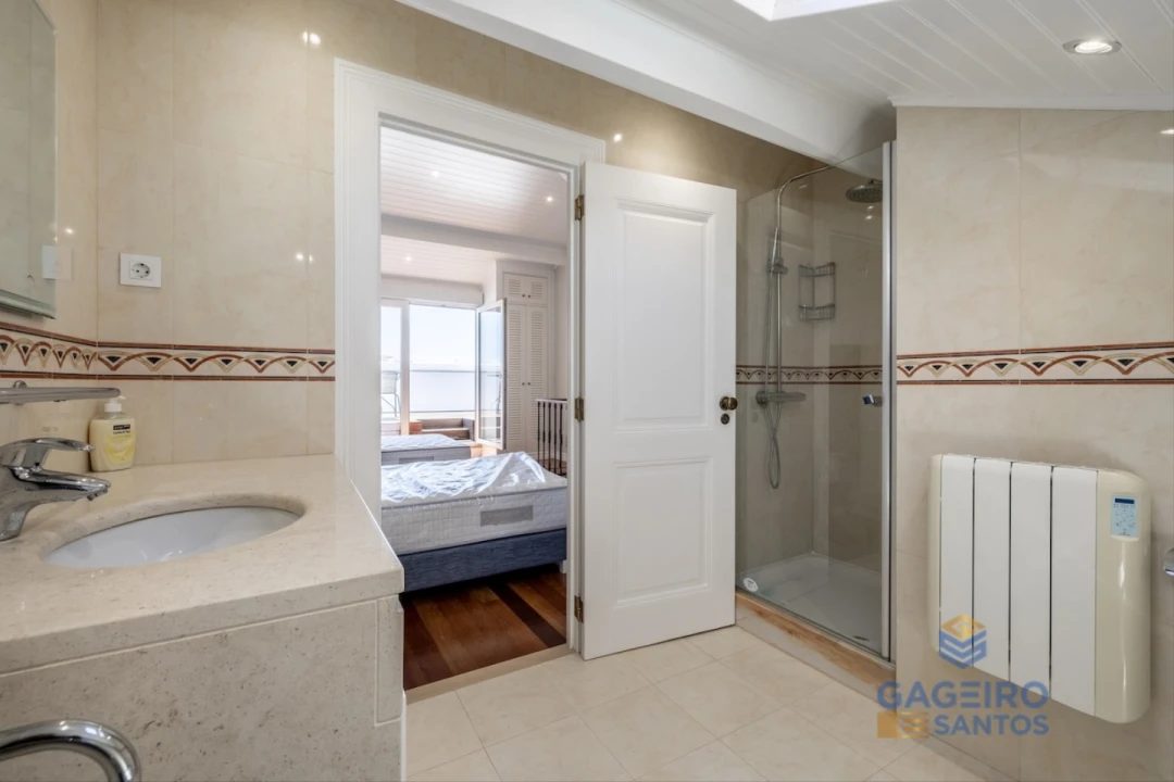 Apartamento T3 para Venda em São Martinho do Porto Foto 35