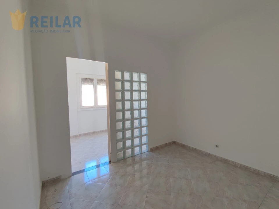Apartamento T1 para Arrendamento em Moscavide e Portela Foto 10