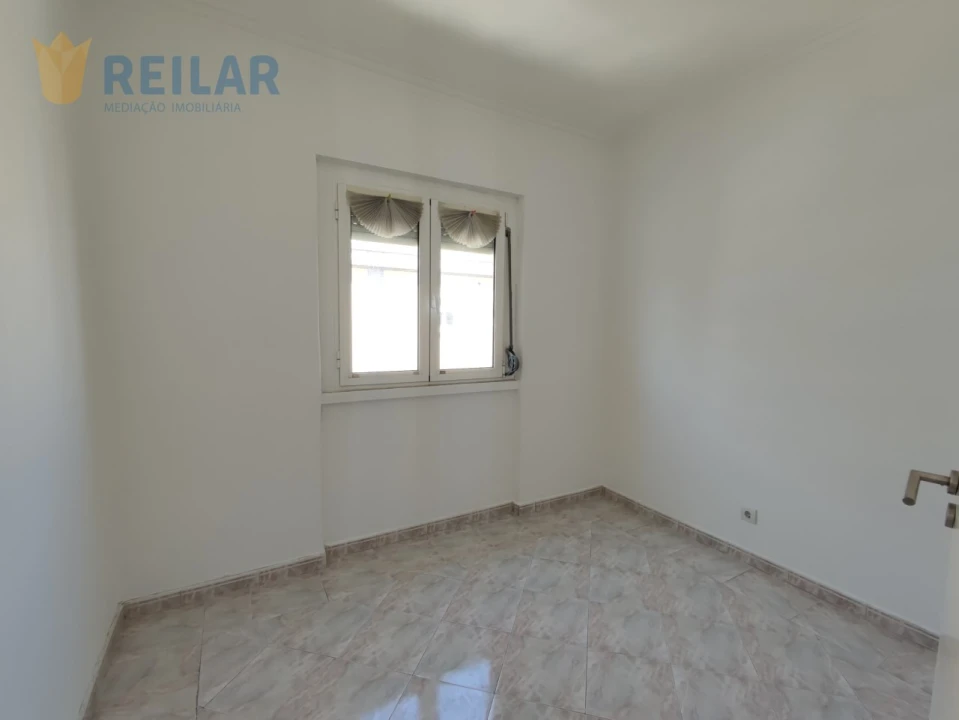 Apartamento T1 para Arrendamento em Moscavide e Portela Foto 14