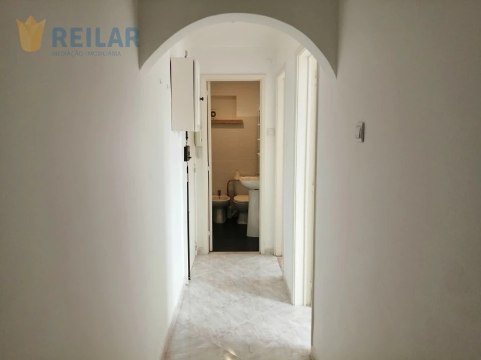 Apartamento T1 para Arrendamento em Moscavide e Portela Foto 21