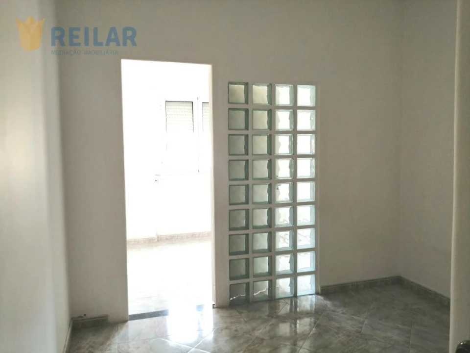Apartamento T1 para Arrendamento em Moscavide e Portela Foto 11