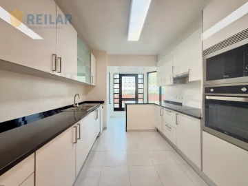 Apartamento T3 para Arrendamento em Campo de Ourique