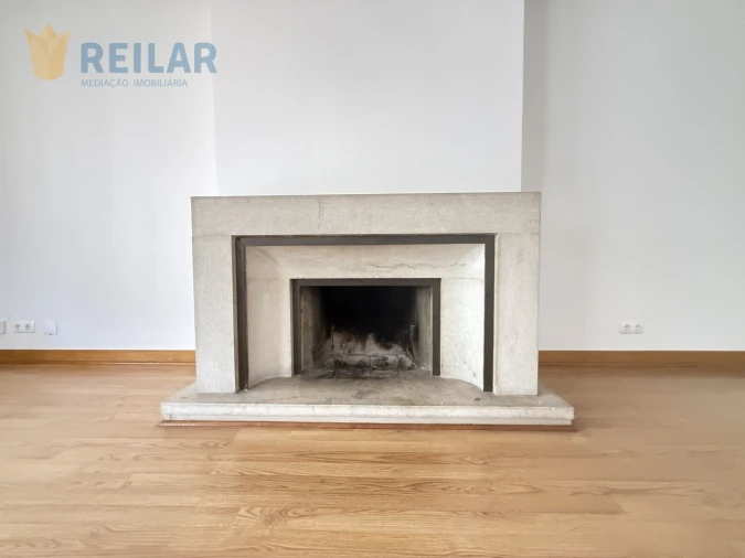 Apartamento T3 para Arrendamento em Campo de Ourique Foto 14